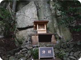 岩户神社